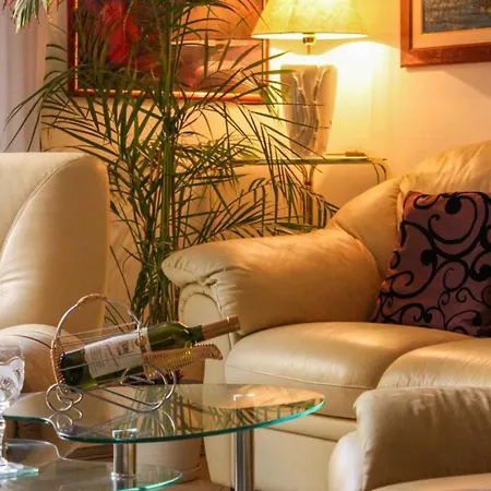 شقة In - Riviera 46480 سبليت