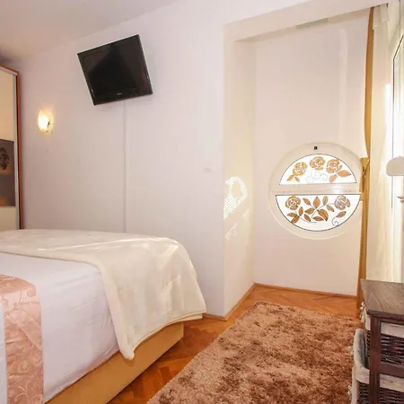 In - Riviera 46480 شقة سبليت